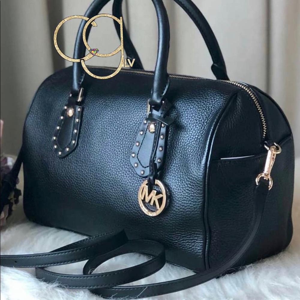 Michael Kors ARIA MD Pebbled Satchel Crossbody BLK